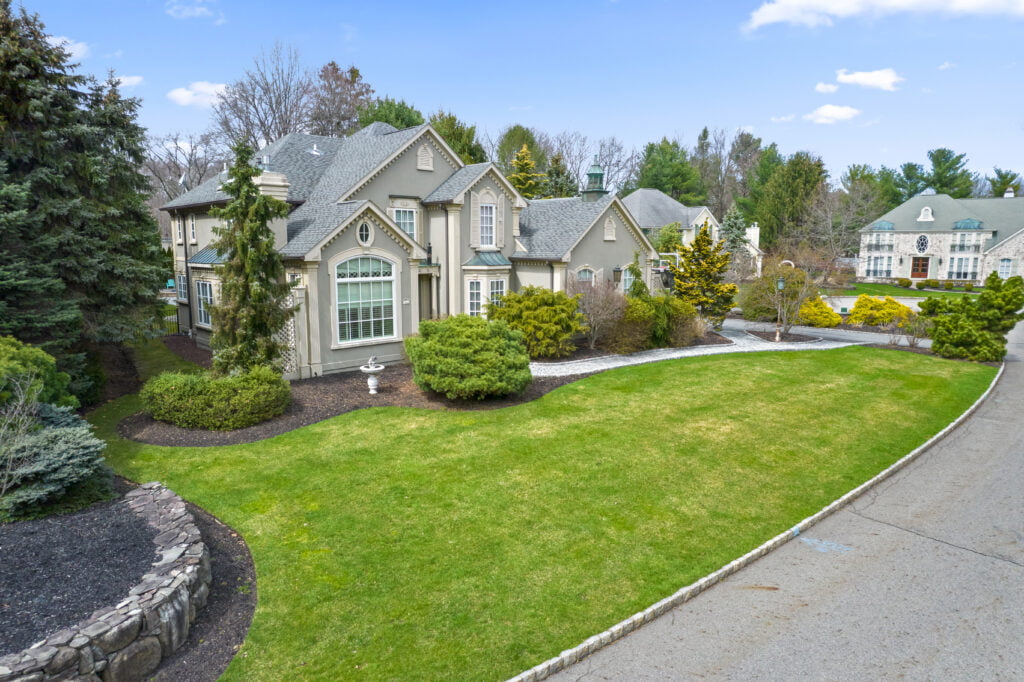 Lekker Studios - 02 DJI 0096 | Professional Luxury Photography