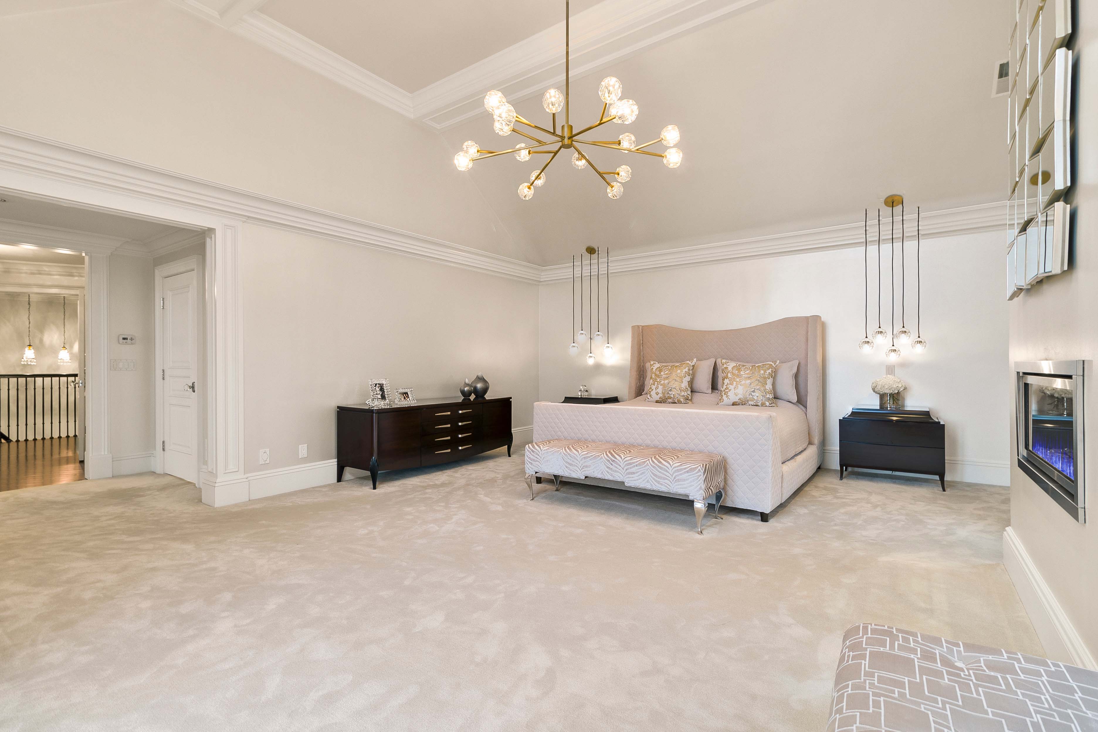 Lekker Studios - 0J6A3586 Virtual Lights | Professional Luxury Photography