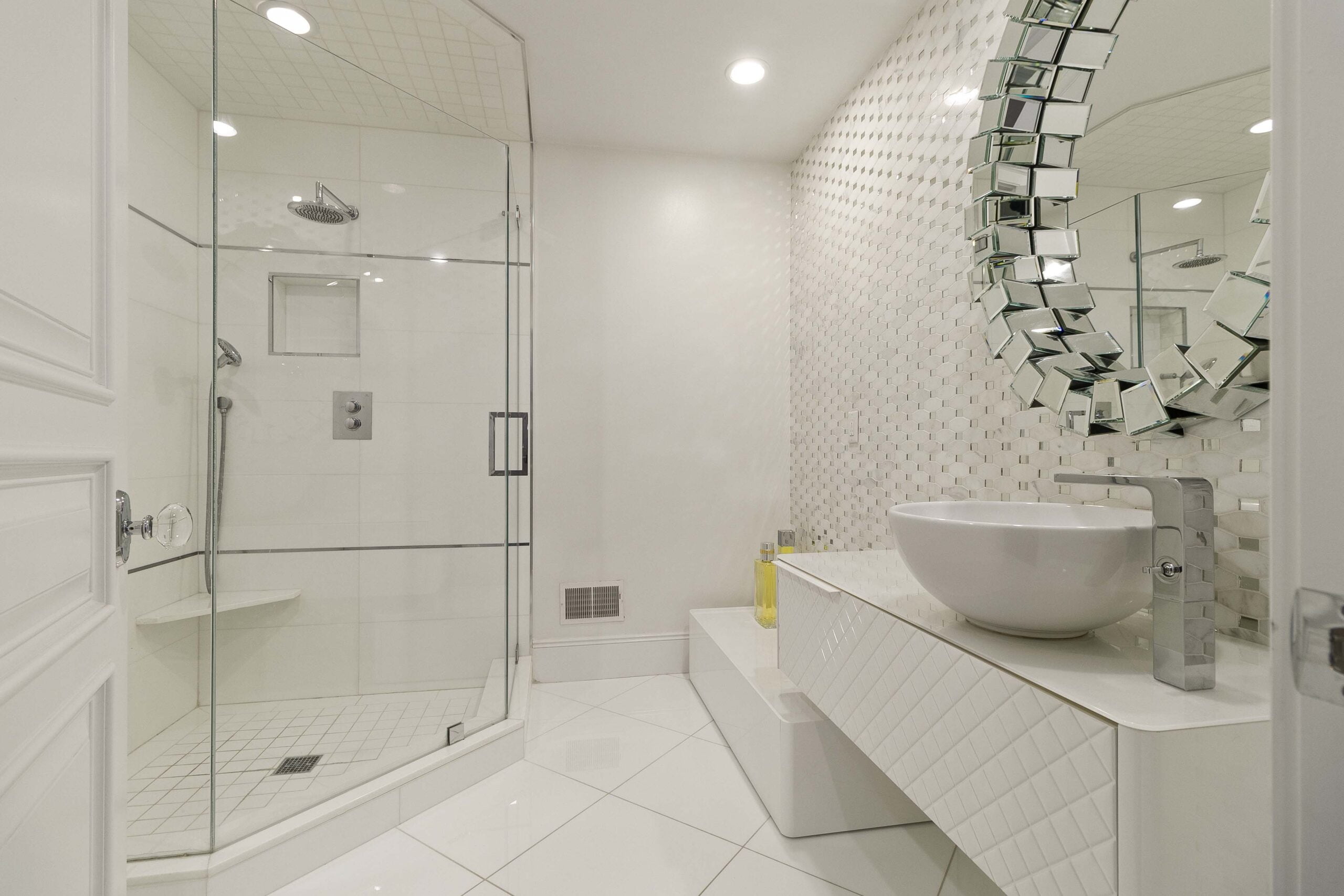 Lekker Studios - 0J6A3672 scaled | Professional Luxury Photography