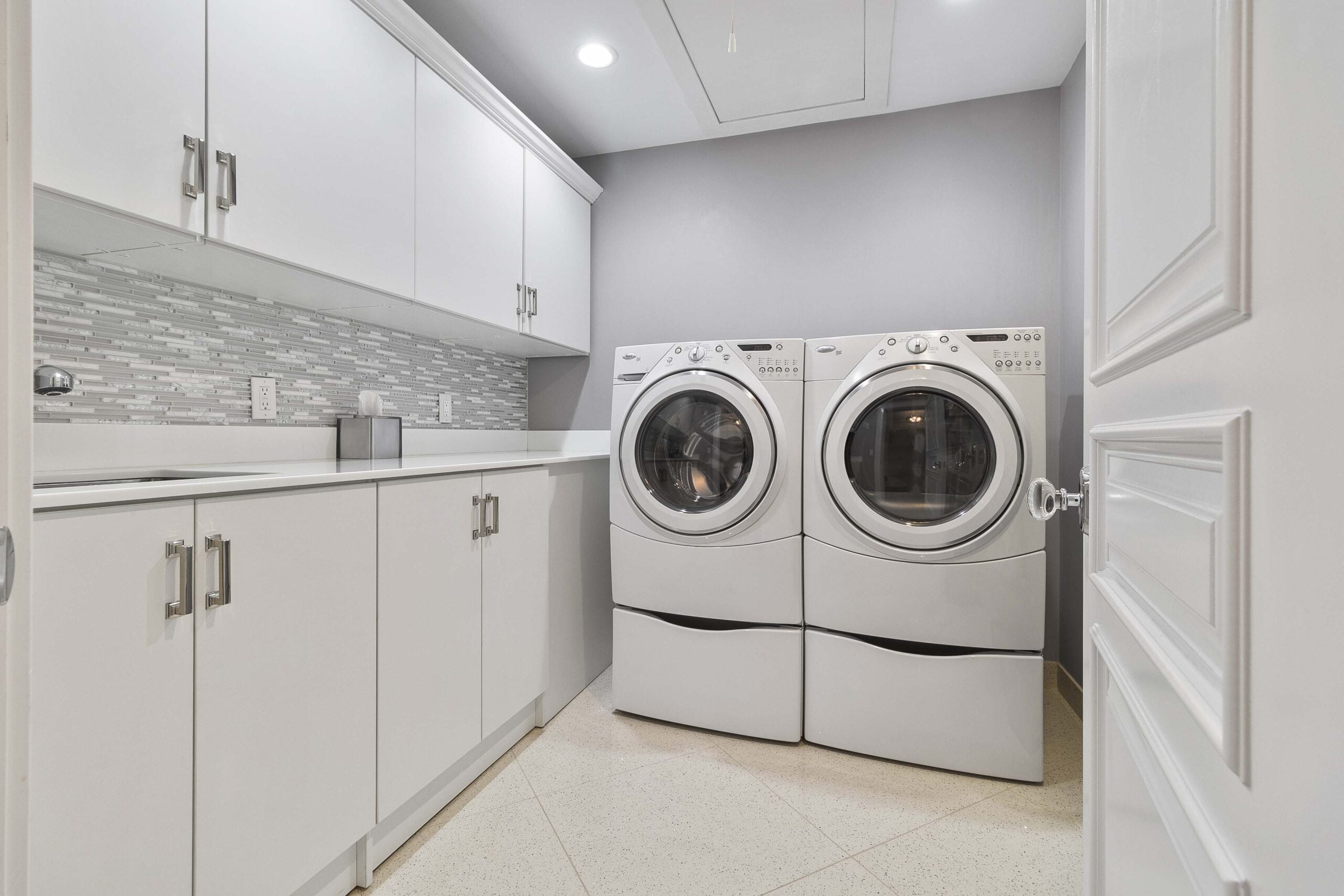 Lekker Studios - 0J6A3694 scaled | Professional Luxury Photography