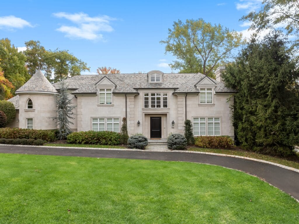 True to Scale: How iGUIDE Tours Help Buyers Actually Understand a Home